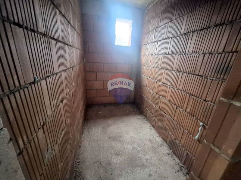 Продава се Тристаен апартамент в Варна, Кайсиева градина - 122 кв.м за 635 €/кв.м - Снимка #8