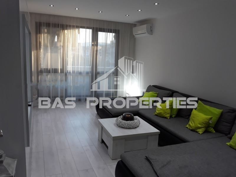 3-стаен в София-Красна поляна 3 площ 90