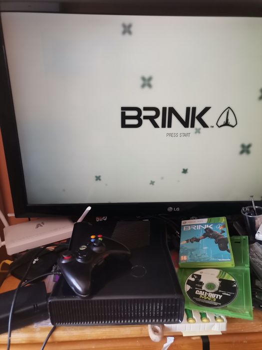 Игра Xbox 360 slim
