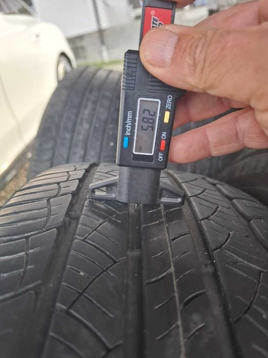 Anvelope de vara pentru SUV, Michelin 235/60R18, DOT 2021