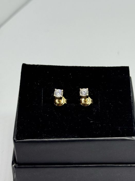 златни дамски обеци 1.19гр 14к 585 75е/грам