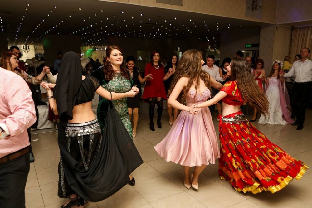 Dansuri nunta Brasov- Dans arabesc si Tiganesc pentru evenimente