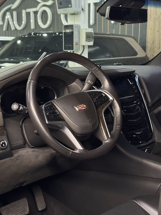 Cadillac Escalade 2019