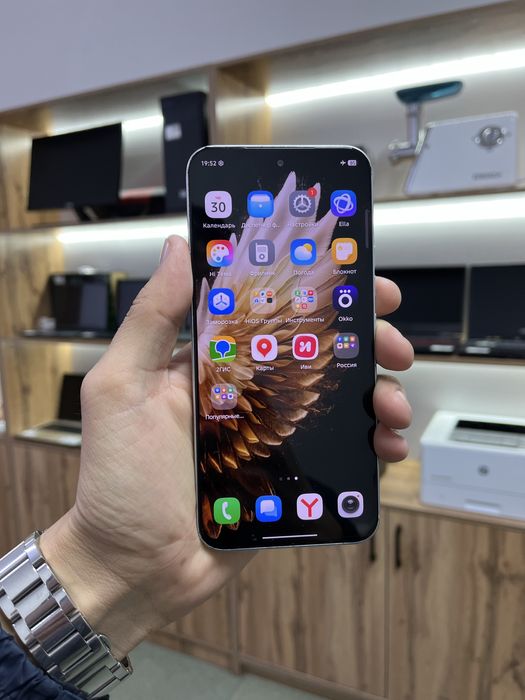 Tecno Spark 40 Pro