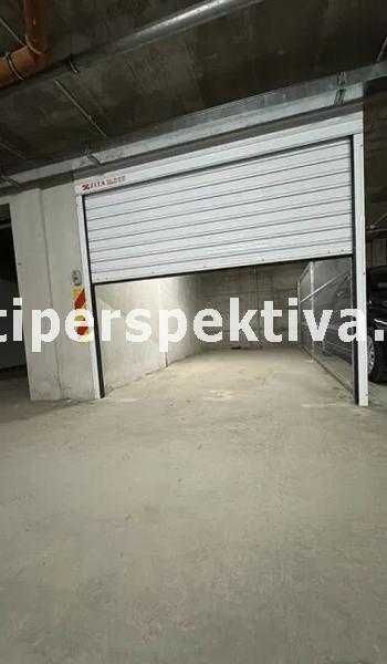 реф.16903 Подземен гараж, Кючук Париж/бул. Южен!