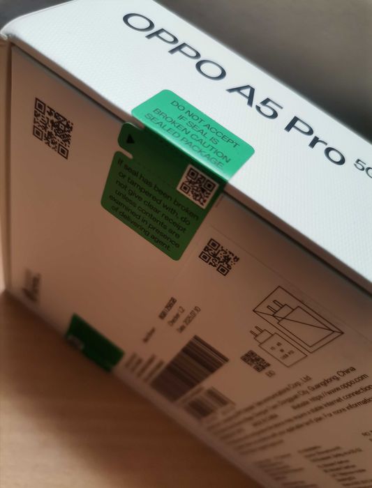Telefon OPPO A5 PRO 5G 256GB Dual SIM Black Brown