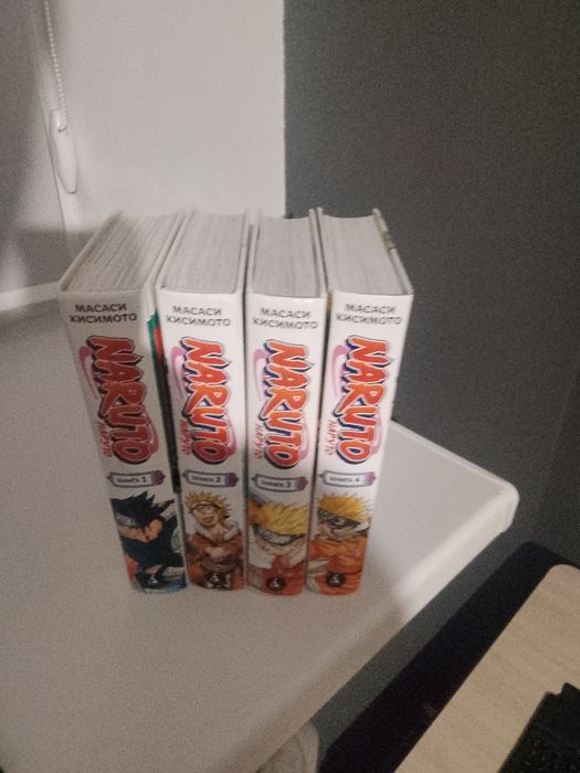 Продаю 4 тома по Naruto