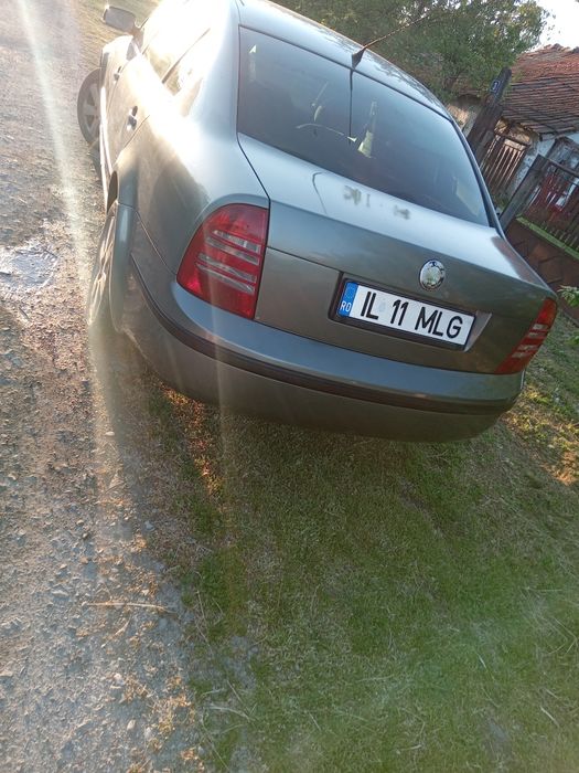 Vând skoda superb 1
