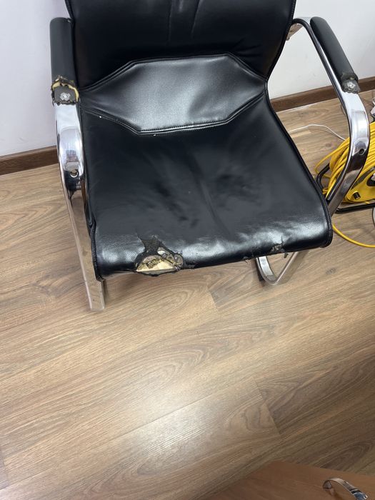 продам кресло офисное