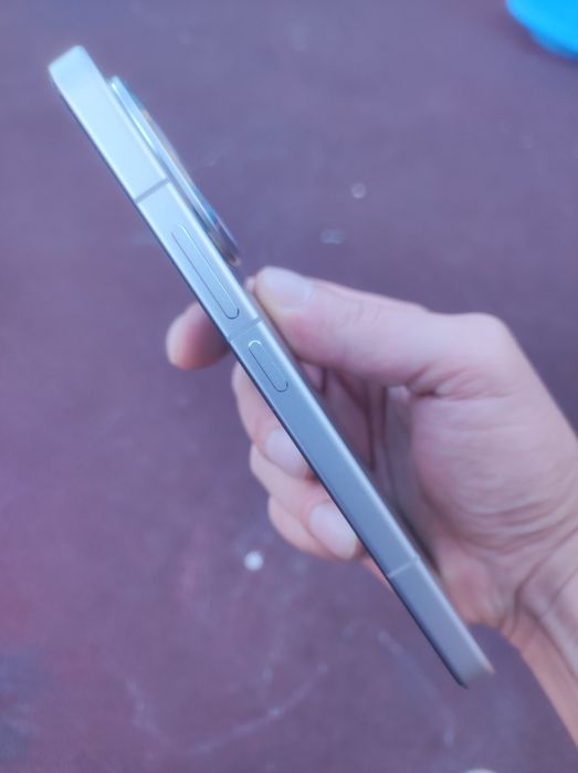 Xiaomi 15T Pro la schimb