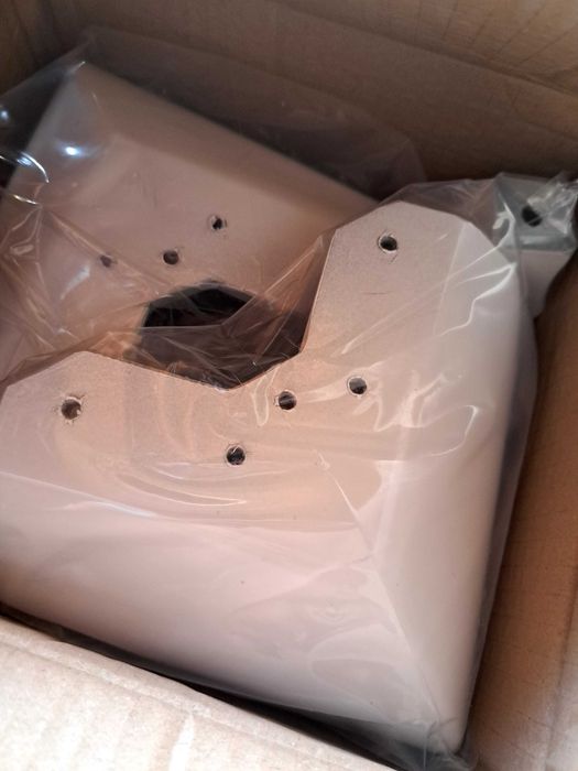 Стилни крака за маса