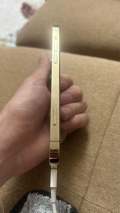 Iphone 12 pro без ремонта