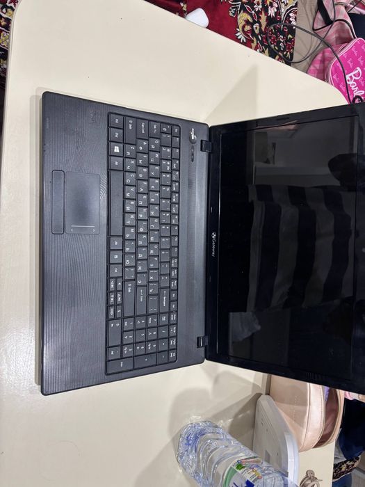 Ноутбук продается срочно