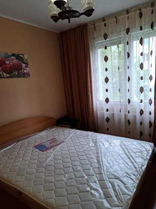 Inchiriez apartament