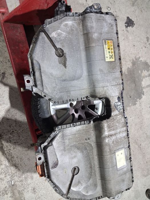Invertor hybrid bmw seria 7 G11 2019 baterie