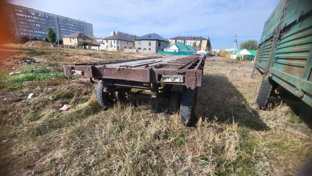 Продам прицеп зиловский