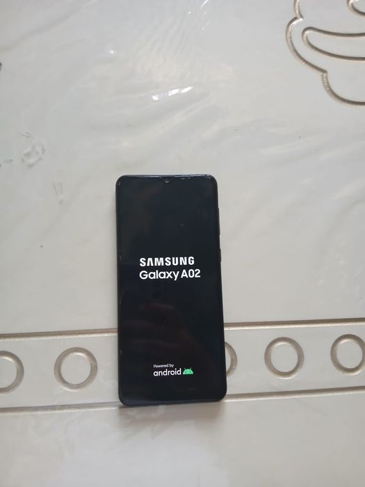 Samsung A02 продаю