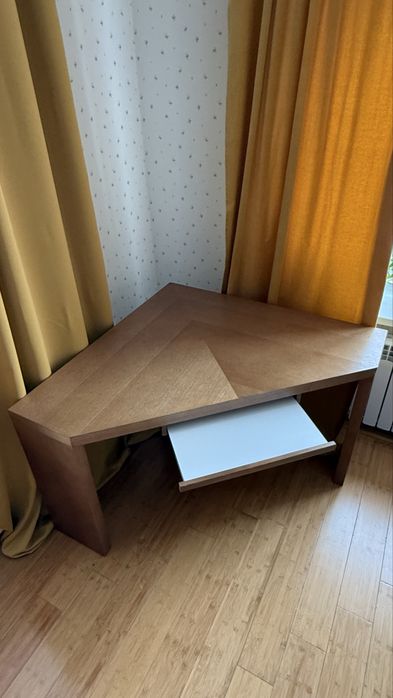 Продам спальный гарнитур