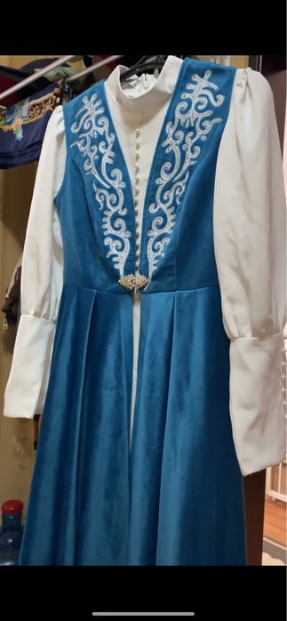 Камзол с платьем