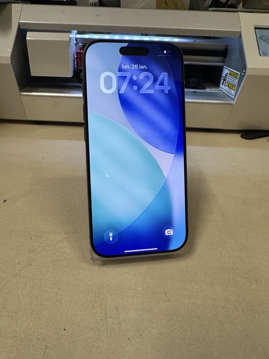 Iphone 16 pro / 256 gb / 99% baterie / garantie