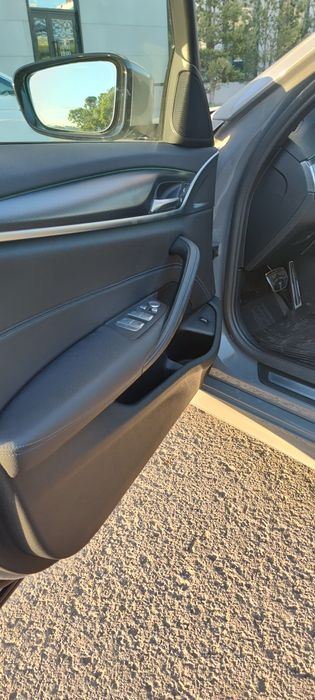 BMW 520i 2022 года