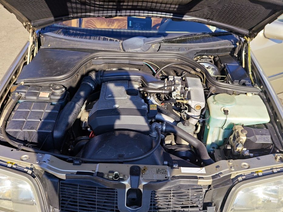 Mercedes w202 C180 Elegance, an fabricatie 1993