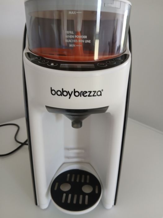 Vând Baby Brezza