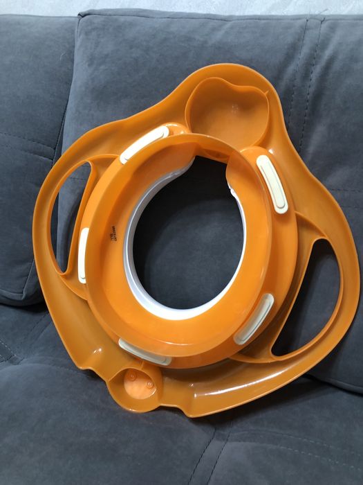 Сиденье на унитаз