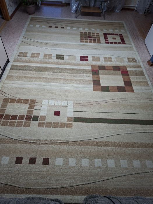 Продам ковер 250х400