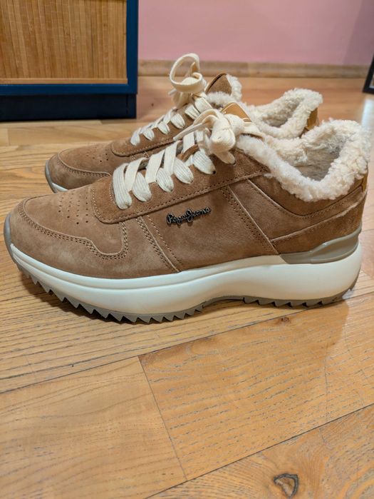 Маратонки на Pepe Jeans