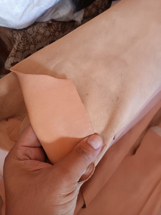 Естествени кожи   телешки ярешки