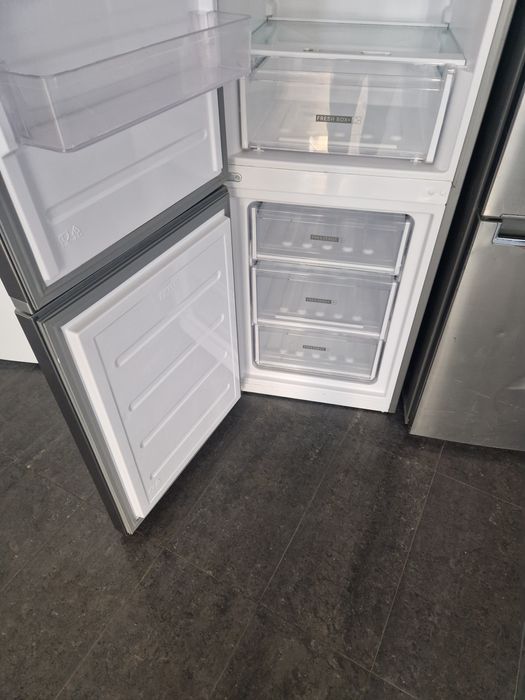 Хладилник с фризер Whirlpool A++ 400 литра