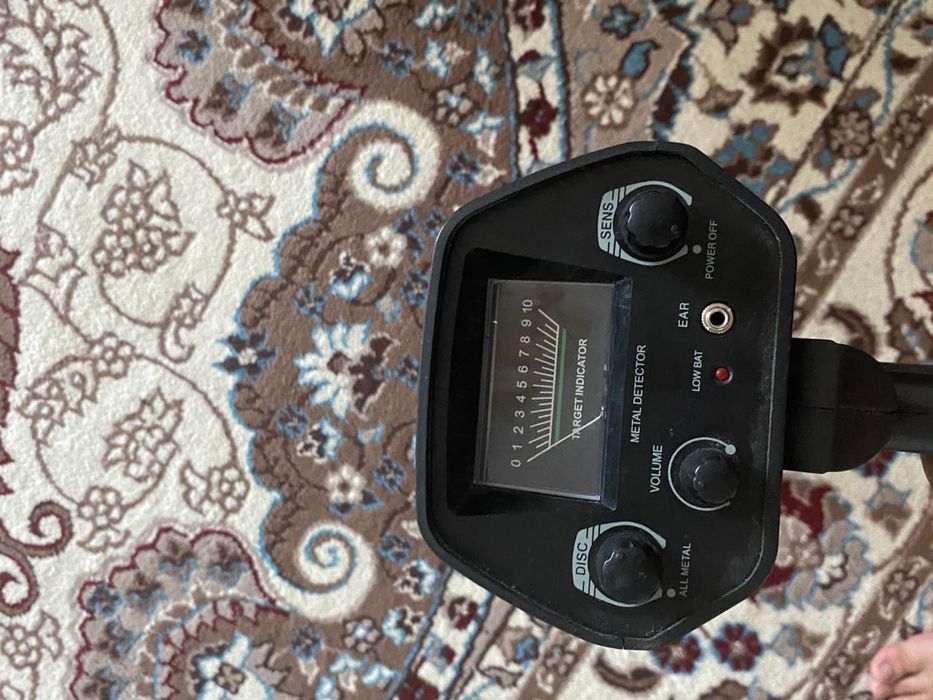 Срочно продам металоискатель