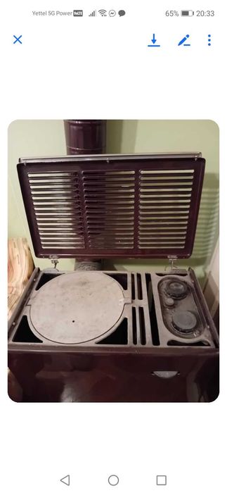 Нафтова печка кафява