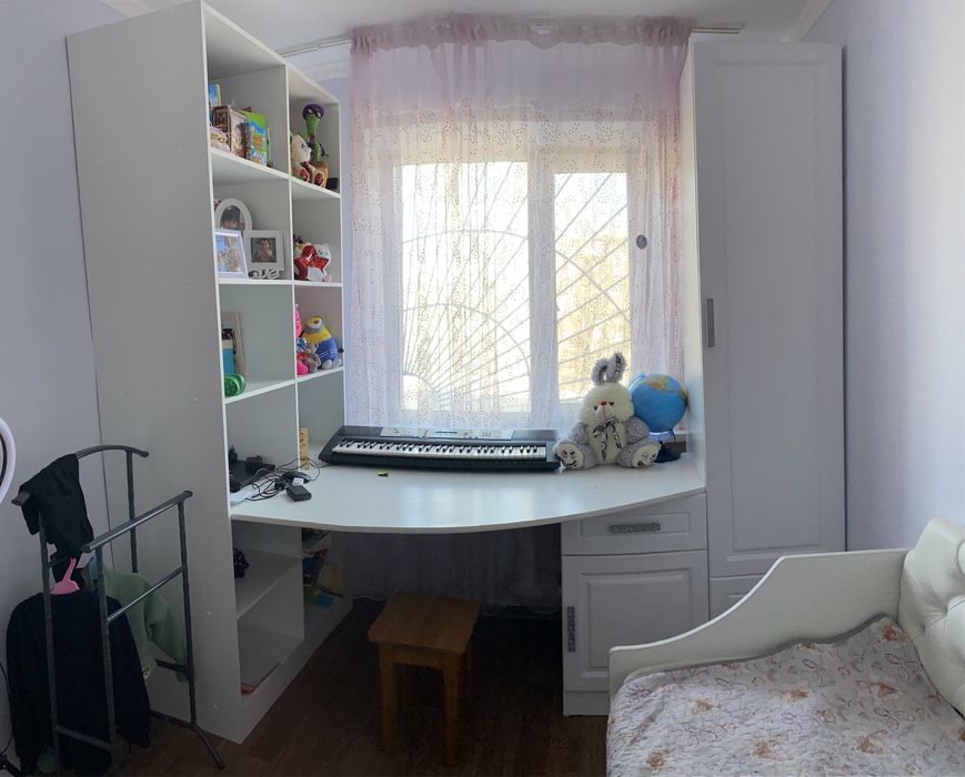 Продам 4х комнатную квартиру