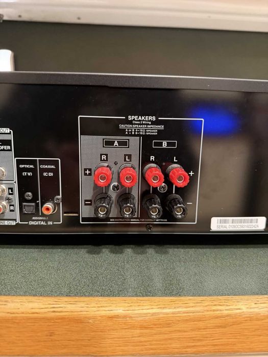 Усилвател Onkyo TX-8020, Черен