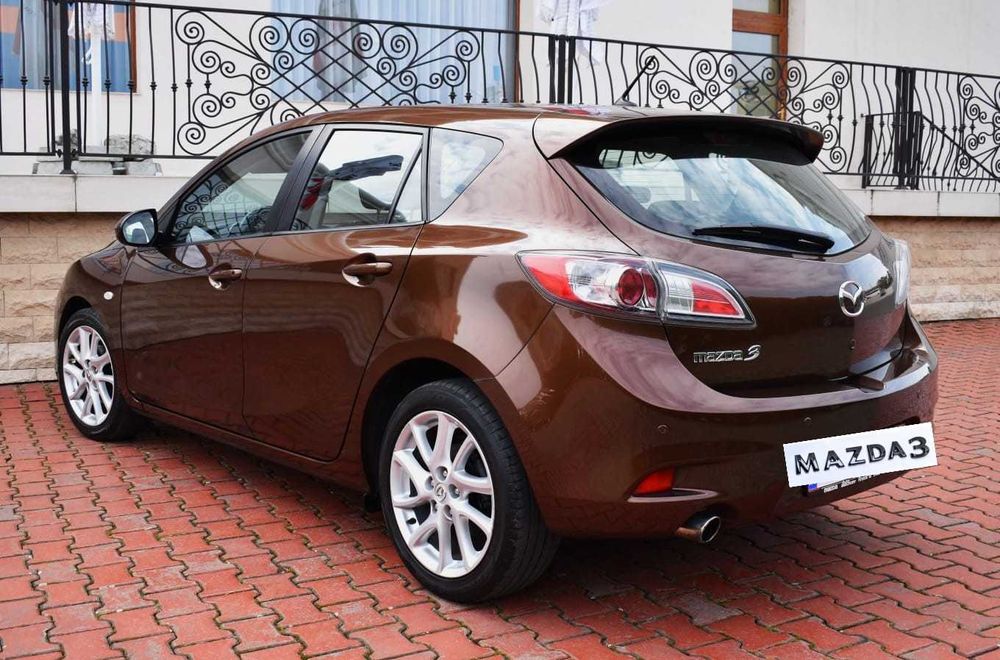 Mazda 3 Facelift motor clasic 1.6 benzina