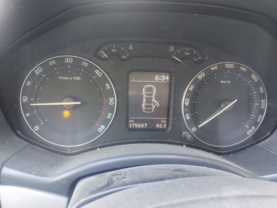 Vand Skoda Octavia am 2006, 1.9 dieselI , ITP valabil 06.07.2027pret negociabil combi