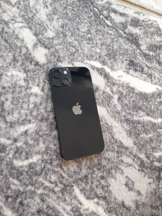 Vând iPhone 14 blue