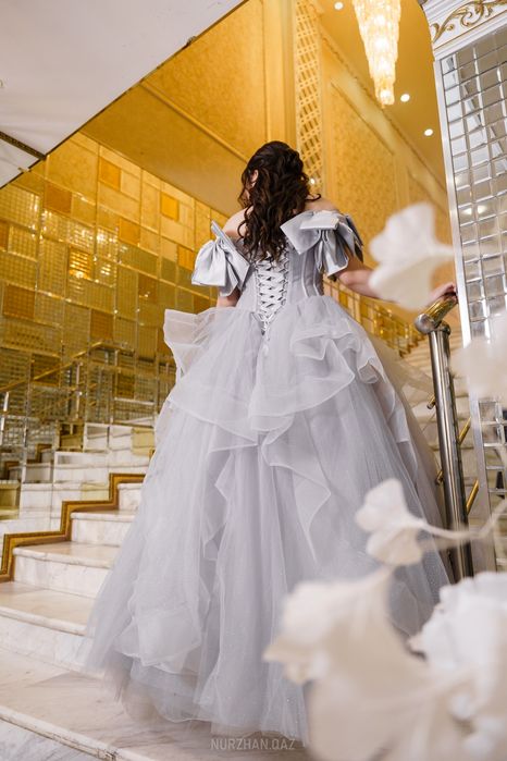 Платье одела лиш 1 раз