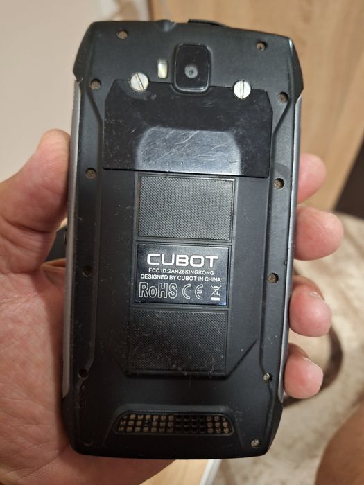Продавам телефон Cubot king kong