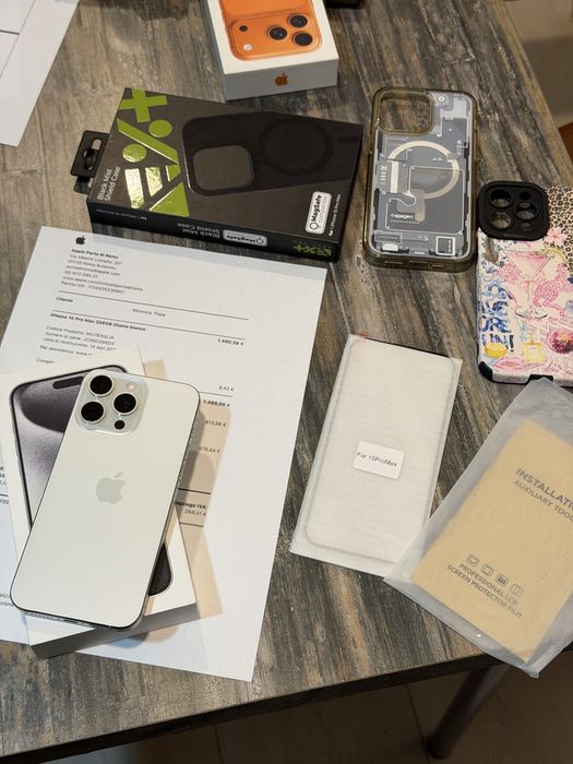 Iphone 15 ProMax 10/10 factura si Cutie ca nou 256 GB