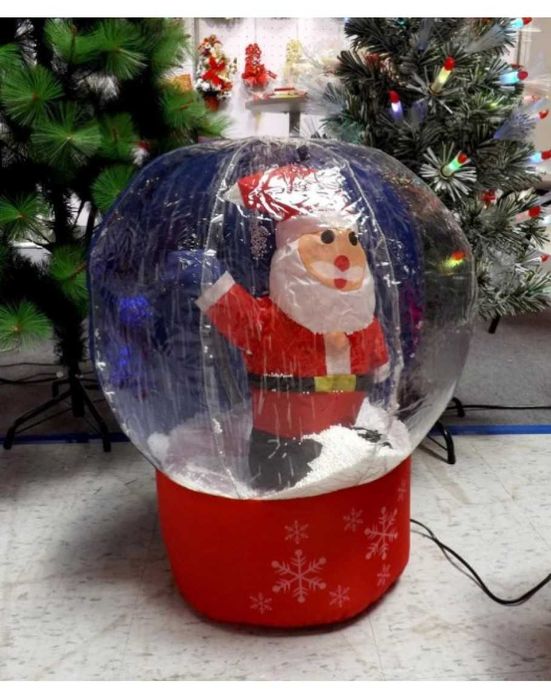 Надуваема фигура "Дядо Коледа в балон"