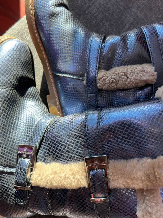 Зимни ботуши от естествена кожа и естествен косъм. Pierre Cardin 38 р.