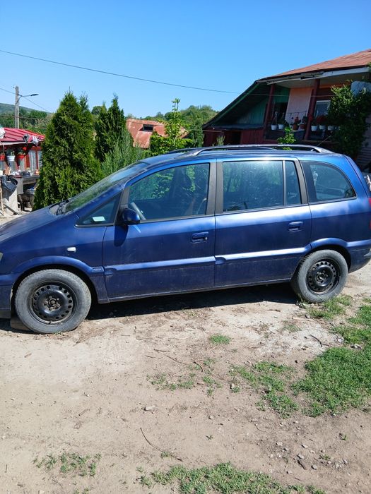 Opel Zafira 2.0 DTI, 7 locuri, [2005], [], stare bună