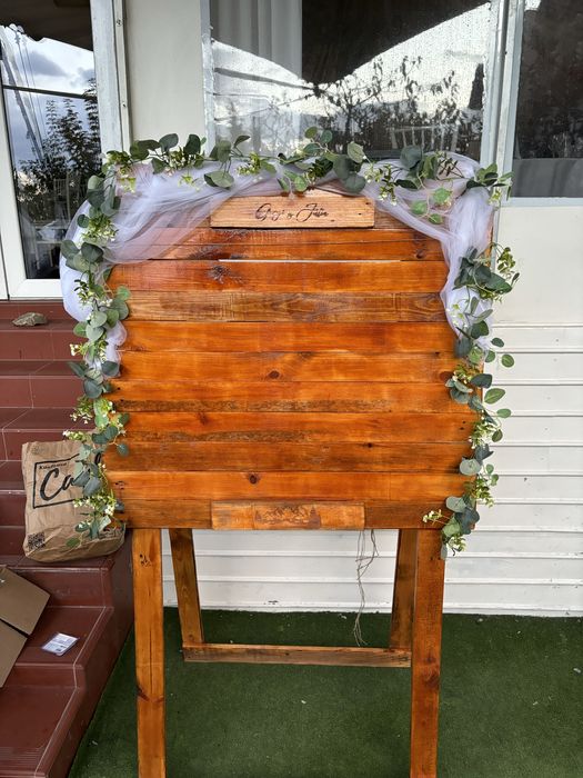 Vand/ inchiriez decoratiuni pentru nunta/ botez , panou intampinare, arcada baloane