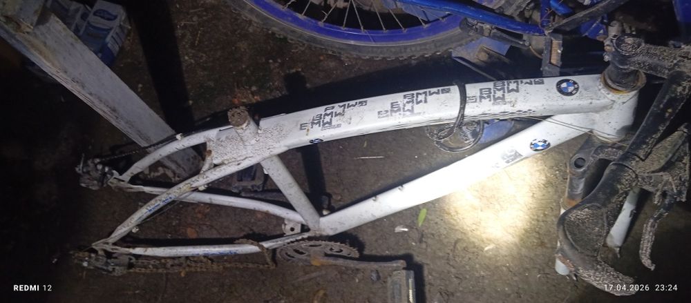 Продам велосипед БМВ