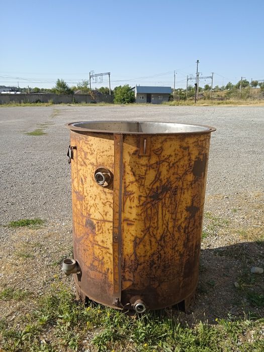 Банан каропкасы бар.