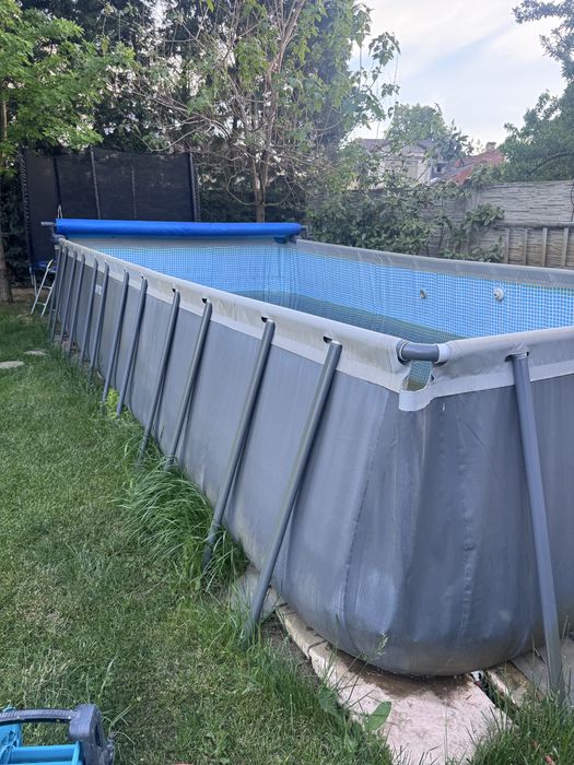 Piscina supraterana