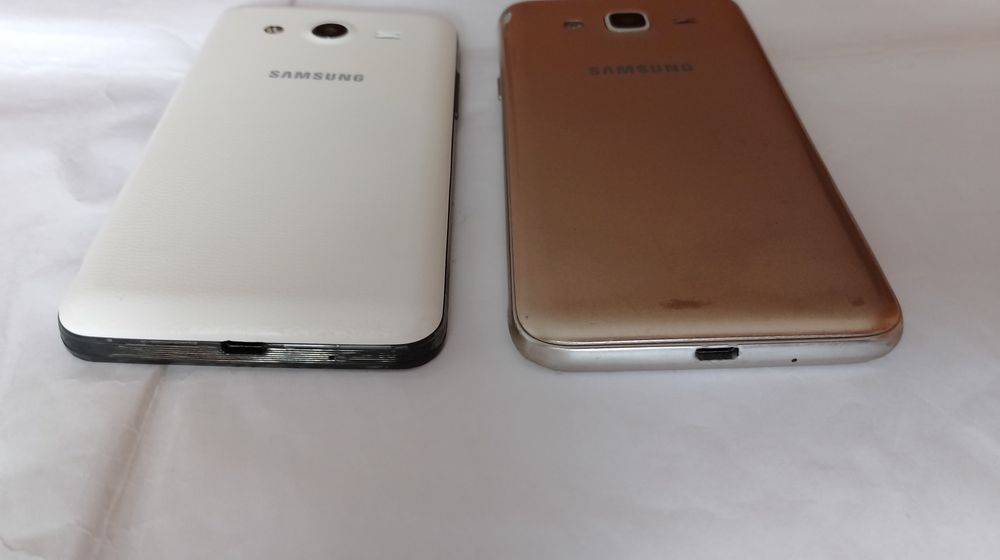 Lot două telefoane Samsung pentru piese Core 2 si J3